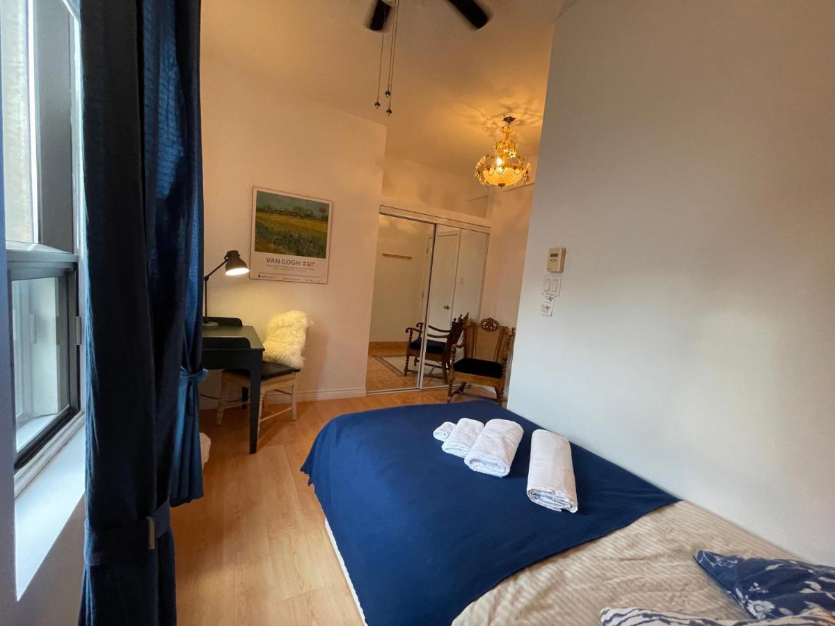 Chambres El Mediterraneo Rooms Монреаль Екстер'єр фото