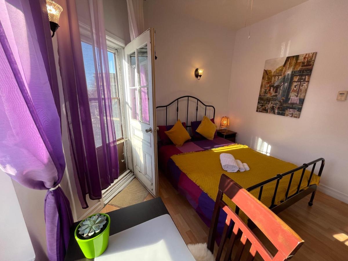 Chambres El Mediterraneo Rooms Монреаль Екстер'єр фото